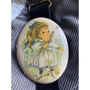 Vintage Oval Decoupaged Plaster‎ Girl Badminton Ribbon Wall Plaque Cottage Retro